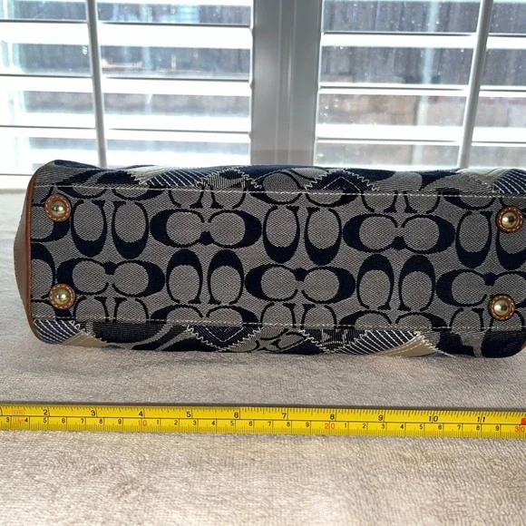 Coach Hampton Jean Turnlock Satchel - B0893-12216 - Picture 4 of 15